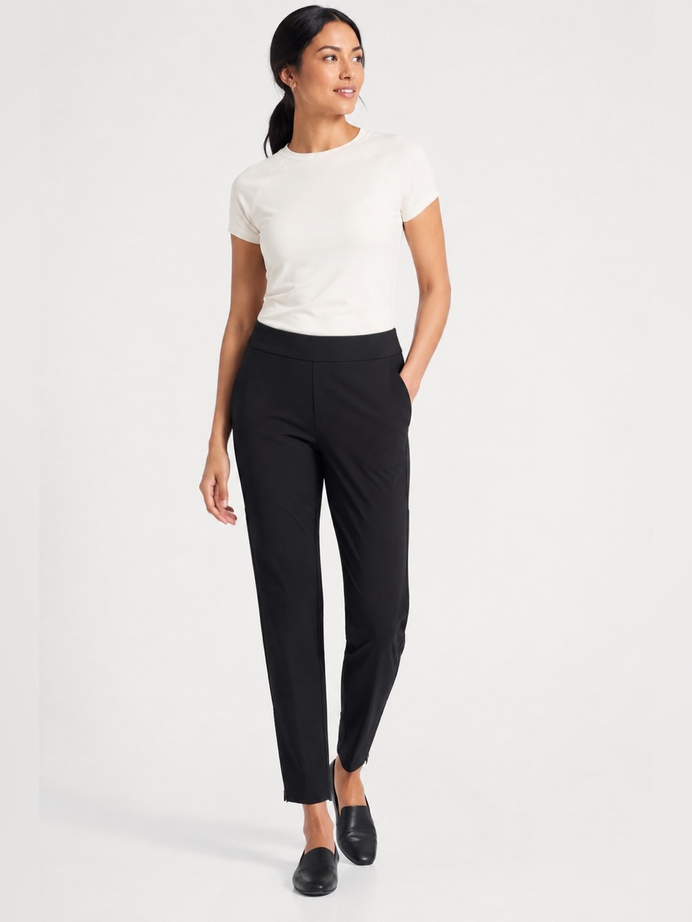 Athleta‎ Stellar Trouser Pants Black Ankle Zip Stretch Travel Work Size 8